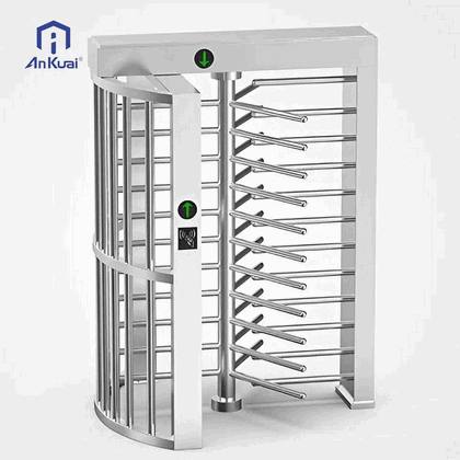 Hệ thống cổng xoay phân làn (Turnstile) tốc độ cao cho sân bay: Giải pháp kiểm soát vé tự động, tích hợp quét mã QR và xác thực hành khách chuyên dụng